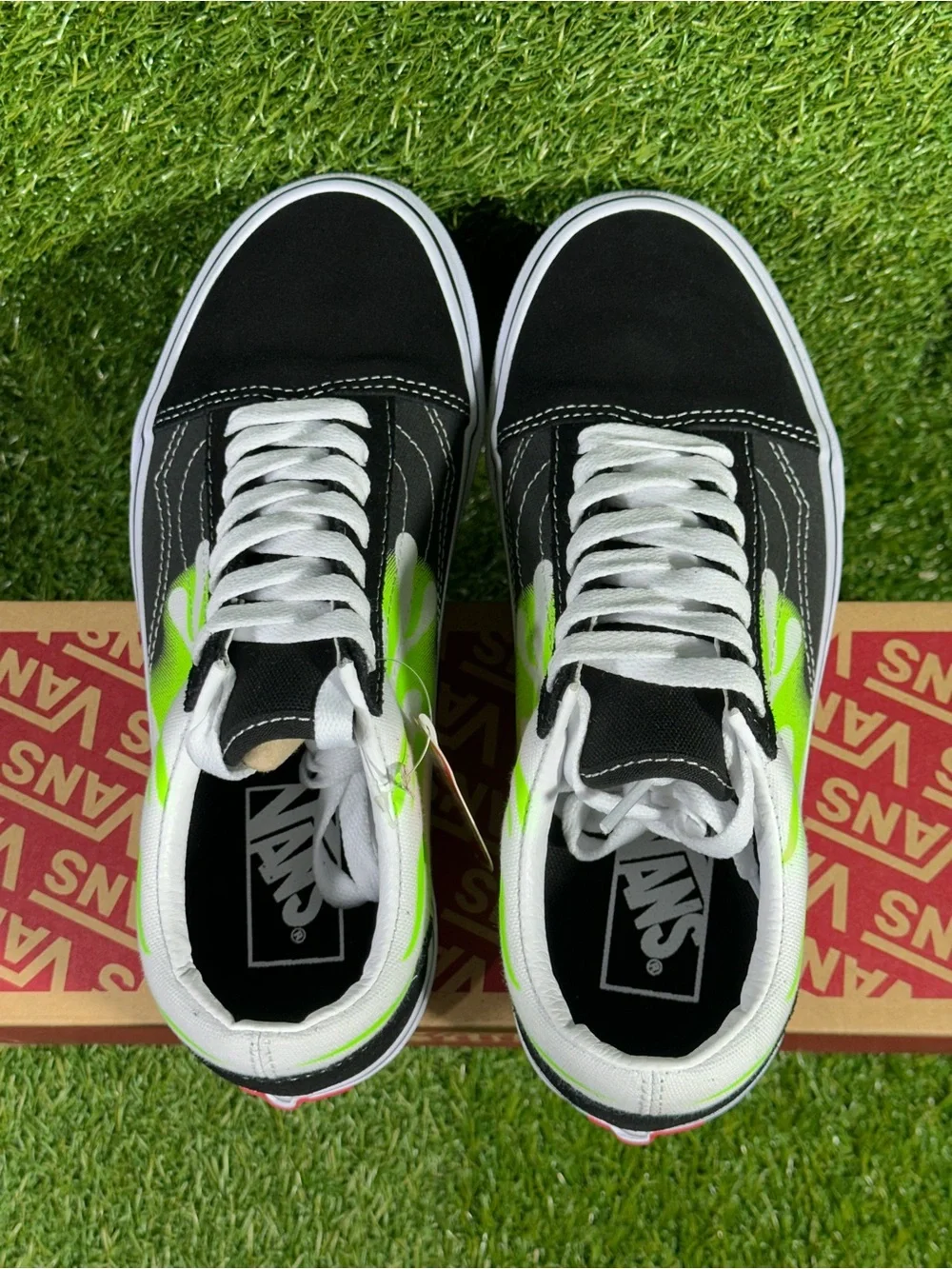 Vans Old Skool Flame, Black/ Neon Green Flame, Men’s 6, 11, 11.5 , VN0A4U3BXEY